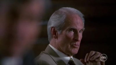 LAW_AND_ORDER_-_E10X19_SURRENDER_DOROTHY_850.jpg