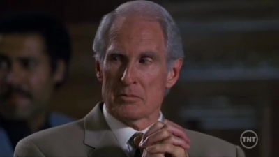LAW_AND_ORDER_-_E10X19_SURRENDER_DOROTHY_900.jpg