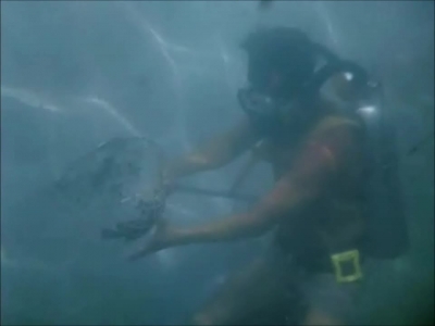 FLIPPER_-_E1X07_COUNTDOWN_FOR_FLIPPER_0269.jpg