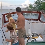 FLIPPER_-_E1X07_COUNTDOWN_FOR_FLIPPER_0869.jpg