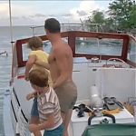 FLIPPER_-_E1X07_COUNTDOWN_FOR_FLIPPER_0870.jpg