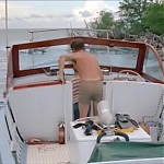FLIPPER_-_E1X07_COUNTDOWN_FOR_FLIPPER_0958.jpg