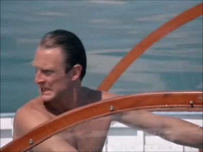 FLIPPER_-_E1X07_COUNTDOWN_FOR_FLIPPER_1175.jpg