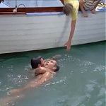 FLIPPER_-_E1X07_COUNTDOWN_FOR_FLIPPER_1402.jpg