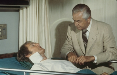 MARCUS_WELBY_MD_-_E7X04_THE_LIE_STILLS_004.jpg