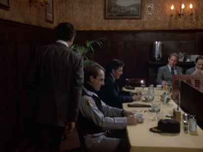 HILL_STREET_BLUES_-_E1X12_I_NEVER_PROMISED_YOU_A_ROSE_MARVIN_065.jpg