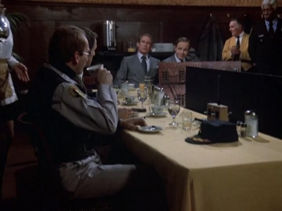 HILL_STREET_BLUES_-_E1X12_I_NEVER_PROMISED_YOU_A_ROSE_MARVIN_111.jpg