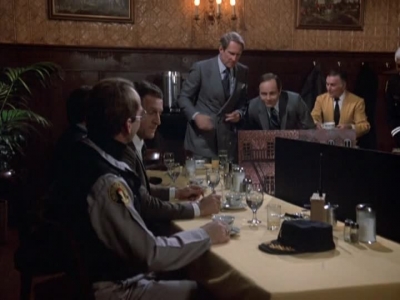 HILL_STREET_BLUES_-_E1X12_I_NEVER_PROMISED_YOU_A_ROSE_MARVIN_167.jpg