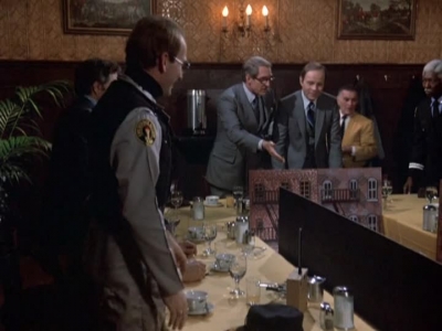 HILL_STREET_BLUES_-_E1X12_I_NEVER_PROMISED_YOU_A_ROSE_MARVIN_188.jpg