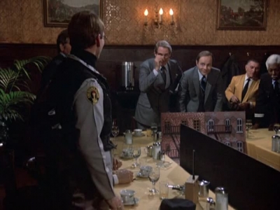 HILL_STREET_BLUES_-_E1X12_I_NEVER_PROMISED_YOU_A_ROSE_MARVIN_202.jpg