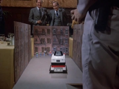 HILL_STREET_BLUES_-_E1X12_I_NEVER_PROMISED_YOU_A_ROSE_MARVIN_241.jpg