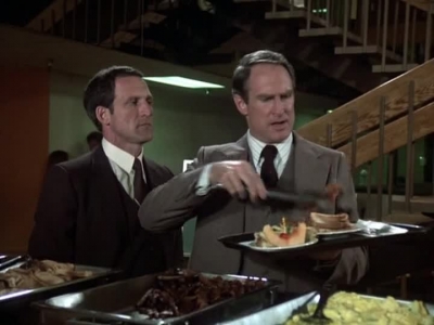 HILL_STREET_BLUES_-_E1X16_JUNGLE_MADNESS_PT_1_504.jpg