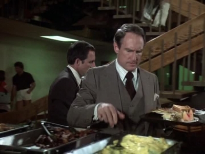 HILL_STREET_BLUES_-_E1X16_JUNGLE_MADNESS_PT_1_515.jpg