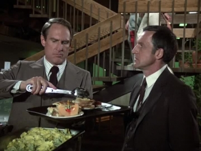 HILL_STREET_BLUES_-_E1X16_JUNGLE_MADNESS_PT_1_544.jpg