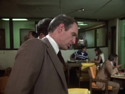 HILL_STREET_BLUES_-_E1X16_JUNGLE_MADNESS_PT_1_671.jpg