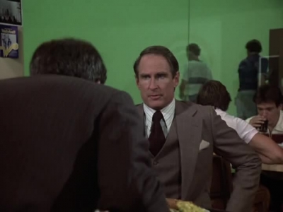 HILL_STREET_BLUES_-_E1X16_JUNGLE_MADNESS_PT_1_690.jpg