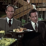 HILL_STREET_BLUES_-_E1X16_JUNGLE_MADNESS_PT_1_529.jpg
