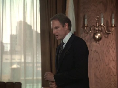 HILL_STREET_BLUES_-_E1X17_JUNGLE_MADNESS_PT_2__014.jpg