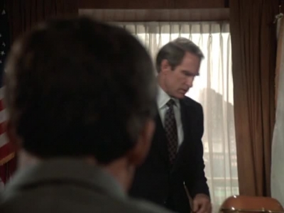 HILL_STREET_BLUES_-_E1X17_JUNGLE_MADNESS_PT_2__042.jpg
