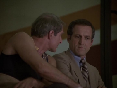HILL_STREET_BLUES_-_E2X04_THE_SECOND_OLDEST_PROFESSION_331.jpg