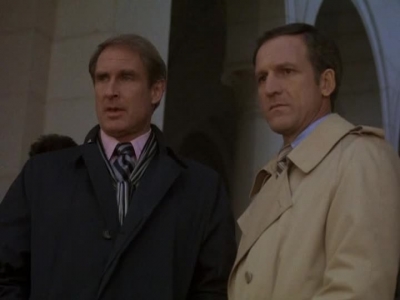 HILL_STREET_BLUES_-_E2X04_THE_SECOND_OLDEST_PROFESSION_801.jpg