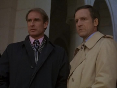 HILL_STREET_BLUES_-_E2X04_THE_SECOND_OLDEST_PROFESSION_808.jpg