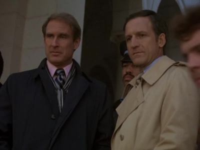 HILL_STREET_BLUES_-_E2X04_THE_SECOND_OLDEST_PROFESSION_835.jpg