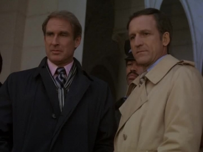 HILL_STREET_BLUES_-_E2X04_THE_SECOND_OLDEST_PROFESSION_840.jpg