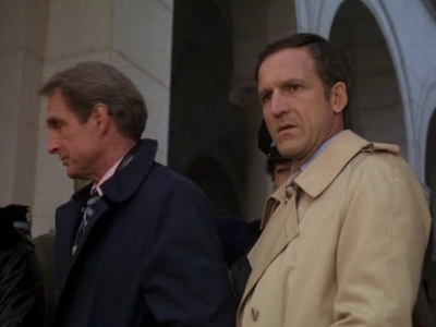 HILL_STREET_BLUES_-_E2X04_THE_SECOND_OLDEST_PROFESSION_879.jpg
