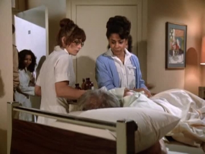 HILL_STREET_BLUES_-_E2X10_THE_SPY_WHO_CAME_IN_FROM_DELGADO_199.jpg