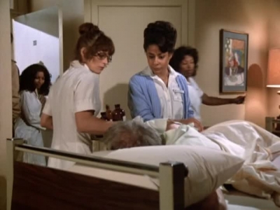 HILL_STREET_BLUES_-_E2X10_THE_SPY_WHO_CAME_IN_FROM_DELGADO_200.jpg