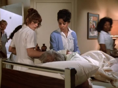 HILL_STREET_BLUES_-_E2X10_THE_SPY_WHO_CAME_IN_FROM_DELGADO_203.jpg