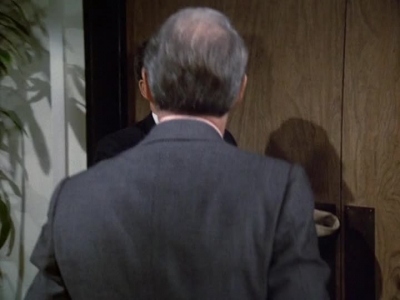 HILL_STREET_BLUES_-_E2X11_FREEDOMS_LAST_STAND_027.jpg