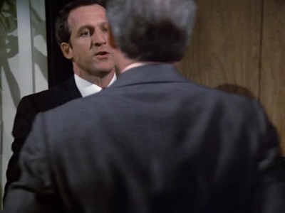 HILL_STREET_BLUES_-_E2X11_FREEDOMS_LAST_STAND_030.jpg