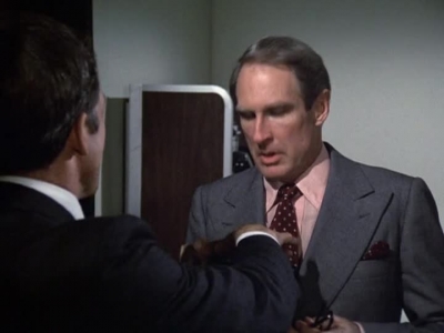 HILL_STREET_BLUES_-_E2X11_FREEDOMS_LAST_STAND_038.jpg