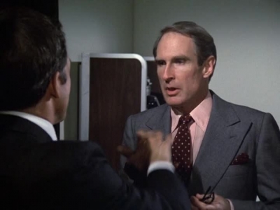 HILL_STREET_BLUES_-_E2X11_FREEDOMS_LAST_STAND_039.jpg