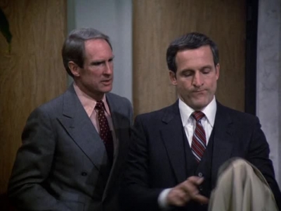 HILL_STREET_BLUES_-_E2X11_FREEDOMS_LAST_STAND_095.jpg