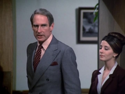 HILL_STREET_BLUES_-_E2X11_FREEDOMS_LAST_STAND_414.jpg