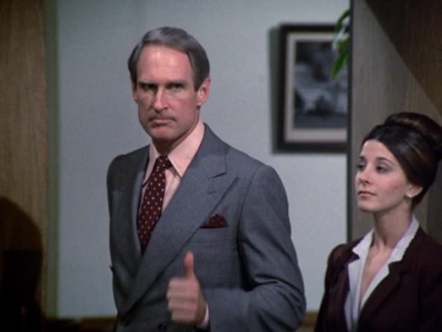 HILL_STREET_BLUES_-_E2X11_FREEDOMS_LAST_STAND_427.jpg