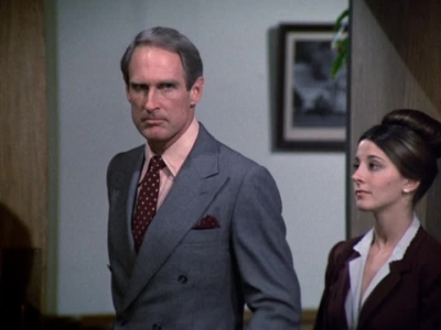 HILL_STREET_BLUES_-_E2X11_FREEDOMS_LAST_STAND_430.jpg