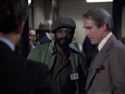 HILL_STREET_BLUES_-_E2X15_SOME_LIKE_IT_HOT_WIRED_068.jpg