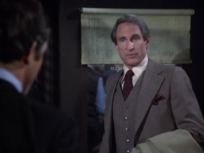 HILL_STREET_BLUES_-_E2X15_SOME_LIKE_IT_HOT_WIRED_092.jpg