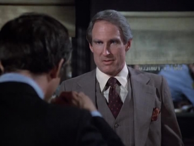 HILL_STREET_BLUES_-_E2X15_SOME_LIKE_IT_HOT_WIRED_113.jpg