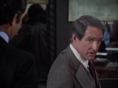 HILL_STREET_BLUES_-_E2X15_SOME_LIKE_IT_HOT_WIRED_147.jpg