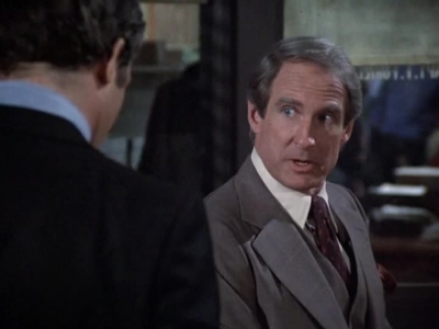 HILL_STREET_BLUES_-_E2X15_SOME_LIKE_IT_HOT_WIRED_183.jpg