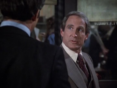 HILL_STREET_BLUES_-_E2X15_SOME_LIKE_IT_HOT_WIRED_204.jpg