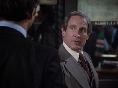 HILL_STREET_BLUES_-_E2X15_SOME_LIKE_IT_HOT_WIRED_213.jpg