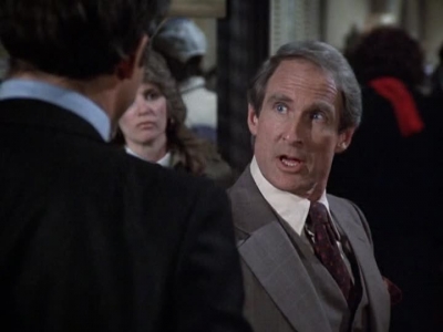 HILL_STREET_BLUES_-_E2X15_SOME_LIKE_IT_HOT_WIRED_245.jpg