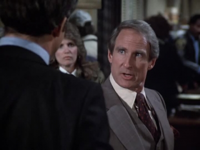 HILL_STREET_BLUES_-_E2X15_SOME_LIKE_IT_HOT_WIRED_252.jpg