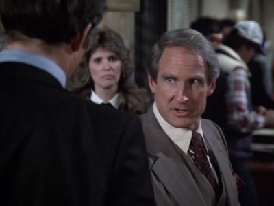 HILL_STREET_BLUES_-_E2X15_SOME_LIKE_IT_HOT_WIRED_266.jpg
